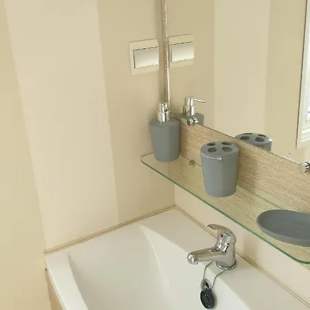 Sylvie Proprietaire Du Mobil-home * Saint-Pair-sur-Mer