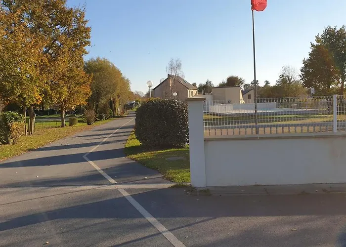 Sylvie Proprietaire Du Mobil-home Camping