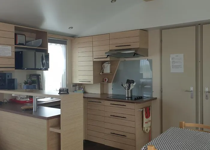 Camping Sylvie Proprietaire Du Mobil-home Saint-Pair-sur-Mer