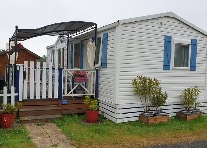 Sylvie Proprietaire Du Mobil-home Camping *